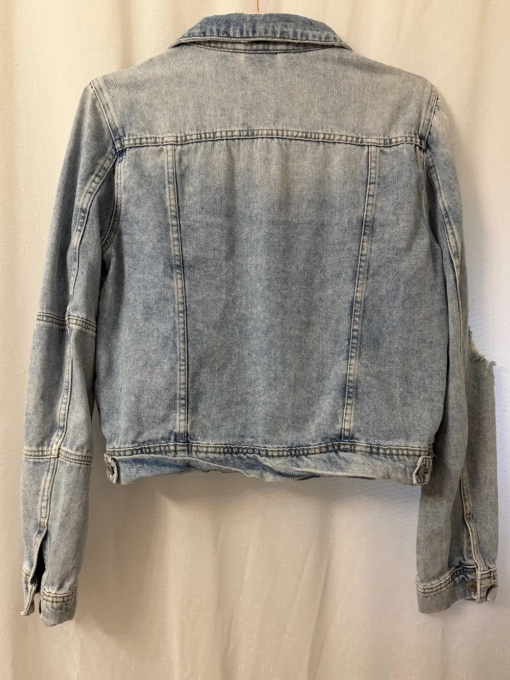 Free People Light Blue Distressed Denim Jacket - Size Medium - Picture 5 of 7